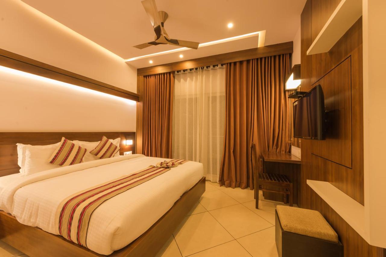 Trivers Resort Munnar Dış mekan fotoğraf